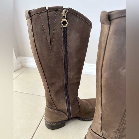 Timberland Women’s Waterproof Stoddard Tall Boot, Size US 6.5 - Picture 10 of 12